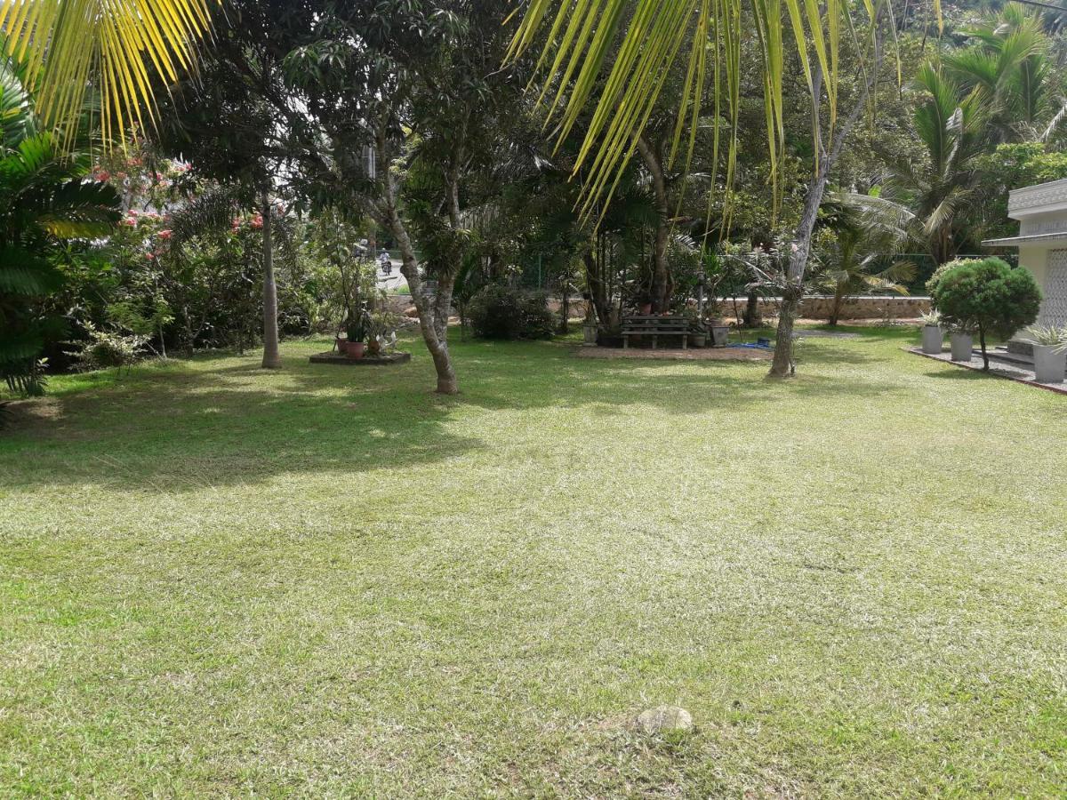 Sawanga Home Stay Weligama Extérieur photo